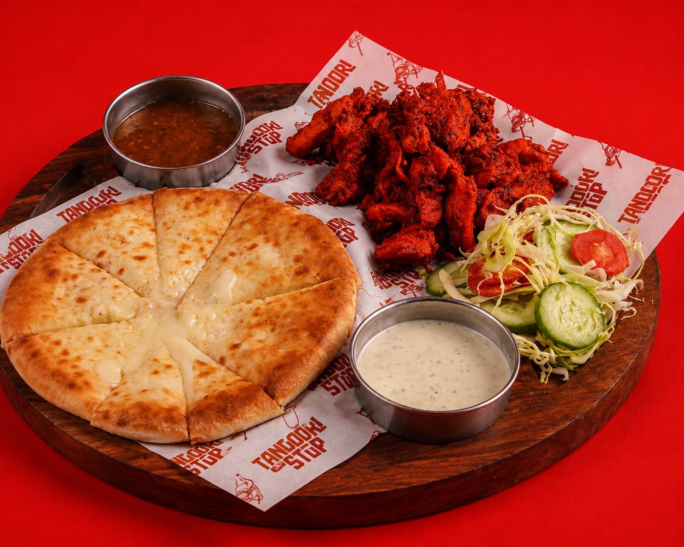 Tandoori Chicken Bone/Boneless with Cheese Naan